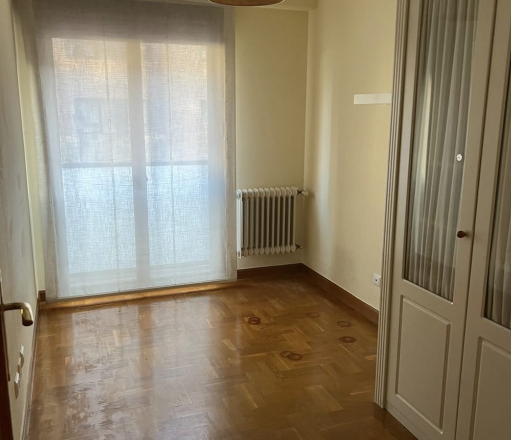 Habitación antes del home staging